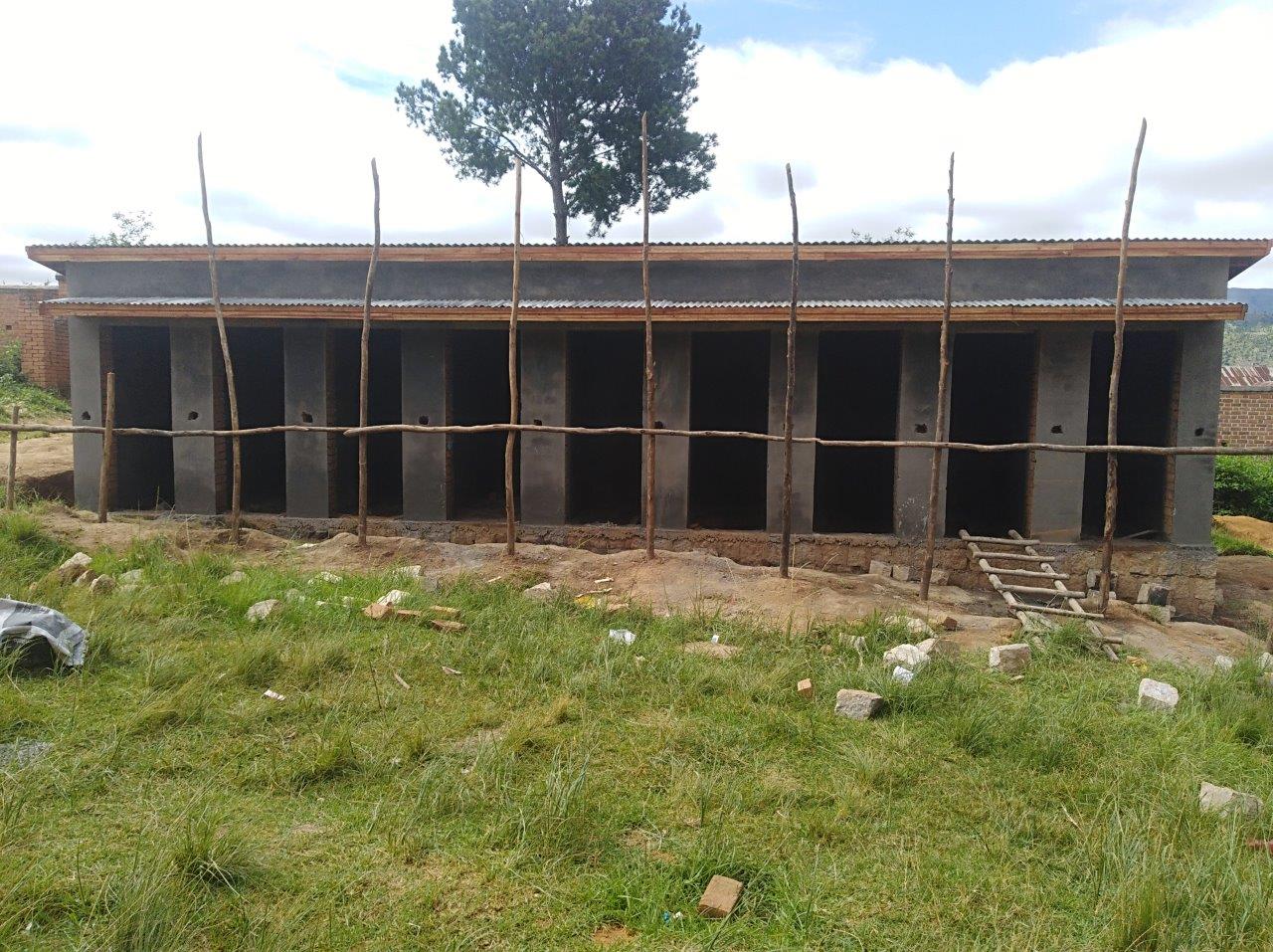 contruction latrines 3